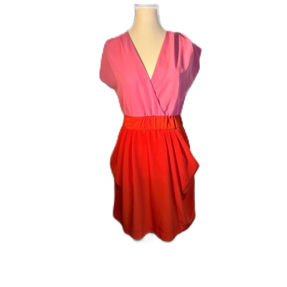 H&M V-Neck Short Sleeve Pink and Orange Mini Dress with Pockets Sz 6 - Picture 1 of 9